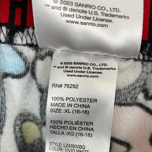 Hello Kitty And Friends Women's XL Pull-On Soft Fleece 2 Pocket Pajamas Pants - Picture 10 of 10
